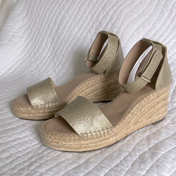COPY - Franco Sarto Clemens gold espadrille wedge sandals NIB - Picture 3 of 6